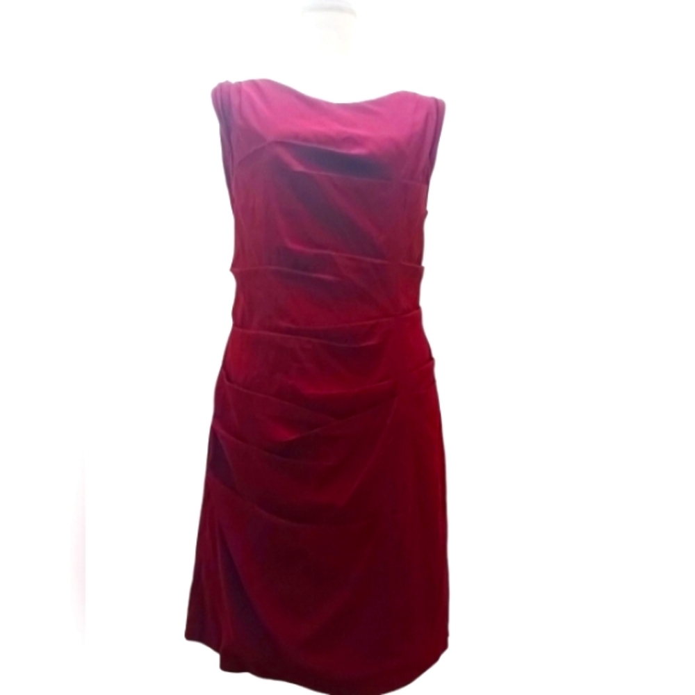 Express burgundy ruching dress, front pleaded Size 10 excellent pre-owned cond